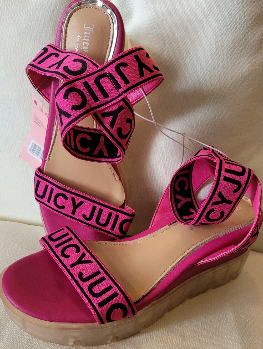 JUICY COUTURE NWT Driven Platform Logo Strappy Fuchsia Pink Wedge Sandals Sz 7